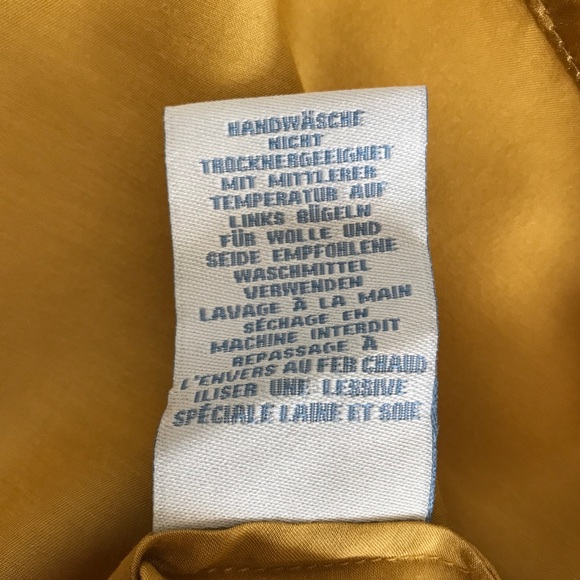 Boden Gold Silk Blend Embellished Collar Sleeveless Blouse US14 - Picture 12 of 12